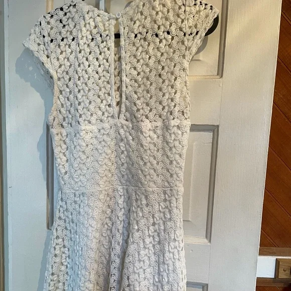 White lace knit dress small - Picture 4 of 5